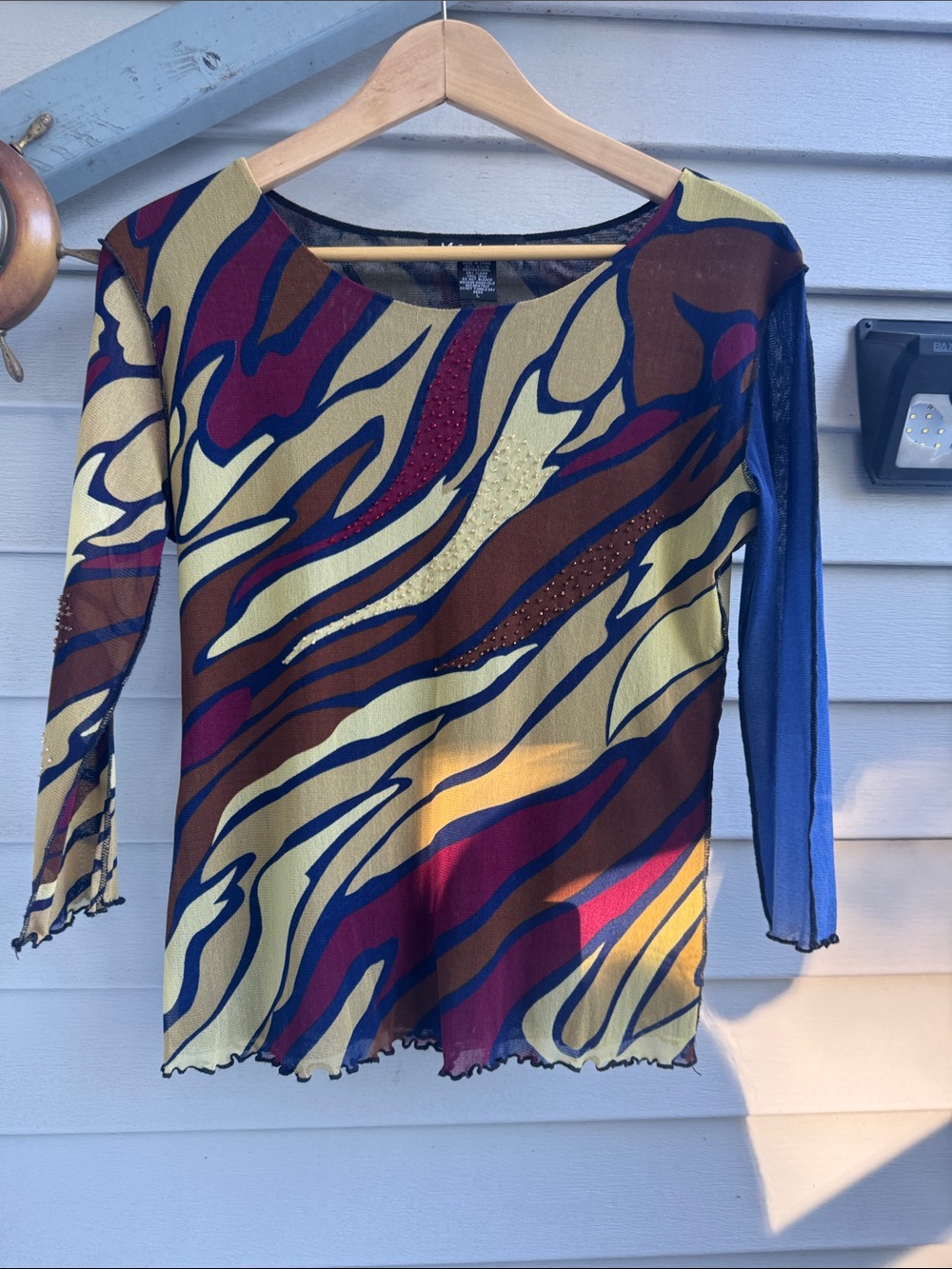 Mechant Multicolor Abstract Long-Sleeve Scoop Neck Top